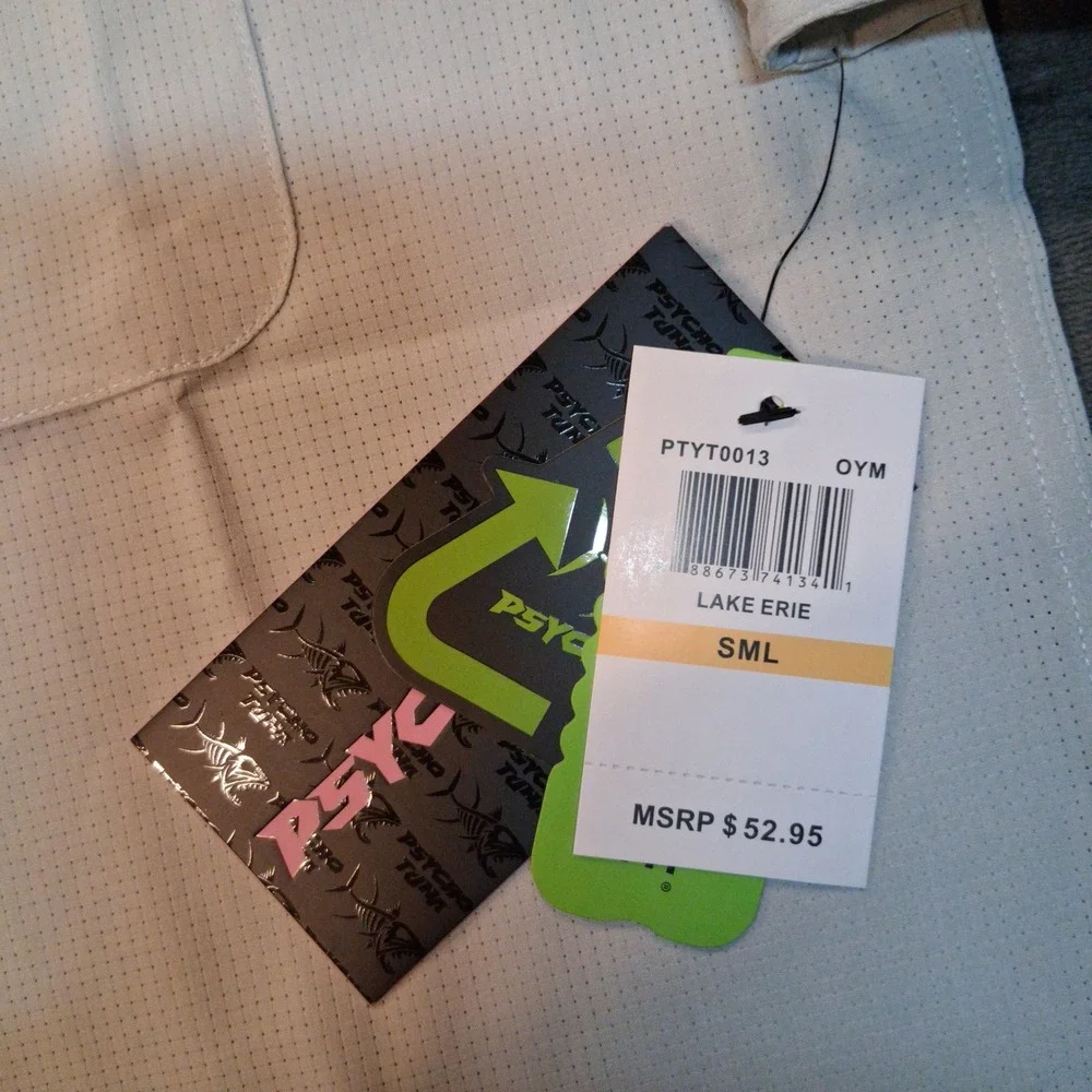 NWT Psycho‎ Tuna Button Down Shirt Mens Small Lake Erie Grey Short Sleeve